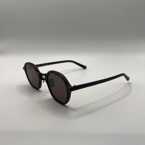 Gobi Amsterdam Mailey Full Rim Round Matte Black Designer Sunglasses 47-22-145